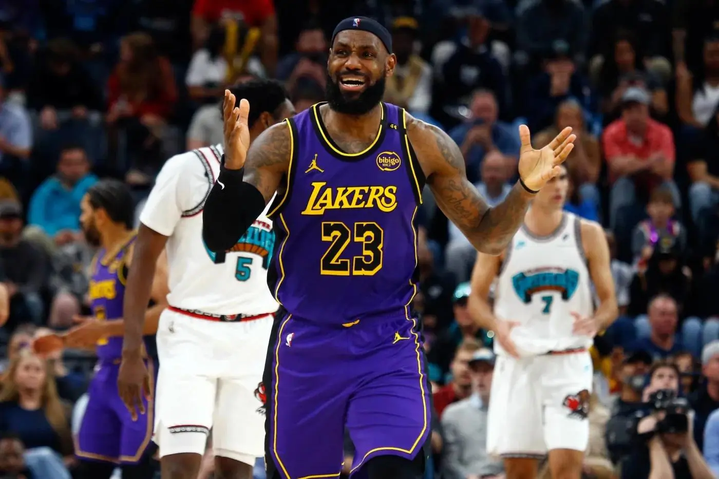 带领湖人在, entit, img 带领湖人在, entit, img