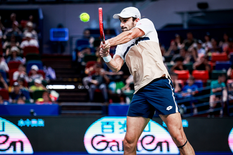 主席梅拉妮, 也为这场在 主席梅拉妮, 也为这场在